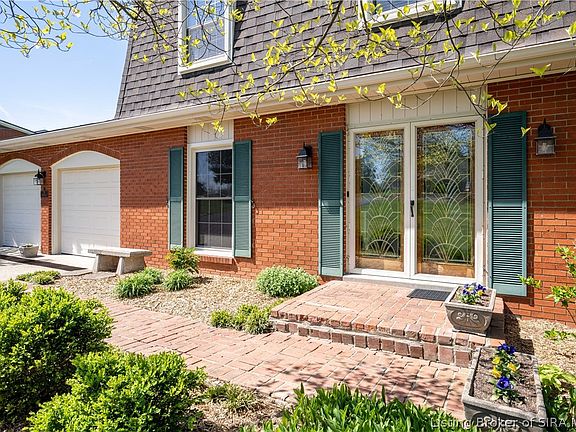 5th image of 41 Hilltop Road
