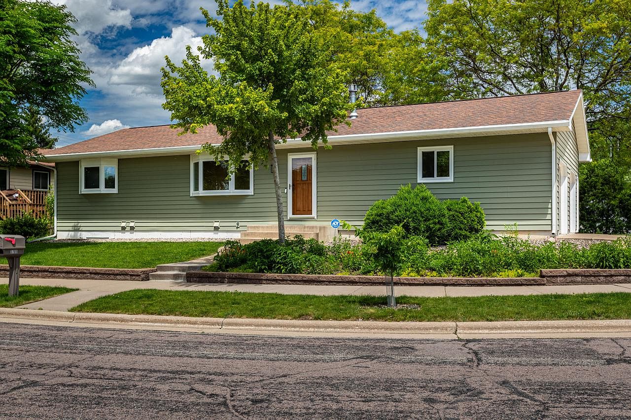 3705 29th COURT SOUTH South, La Crosse, WI 54601 Zillow