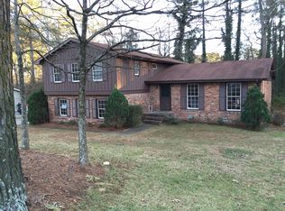 4512 Shallowford Rd, Roswell, GA 30075