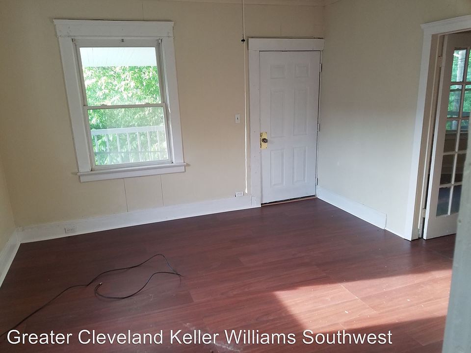1st image of 7102 Grand Ave APT 3