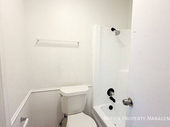 4th image of 2101 51st St #B3