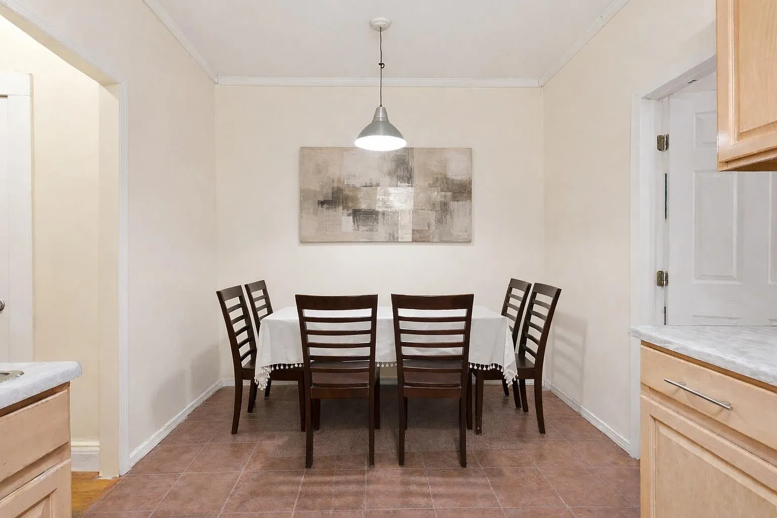 1 bed, 1.0 bath, $1,900 — Photo 4