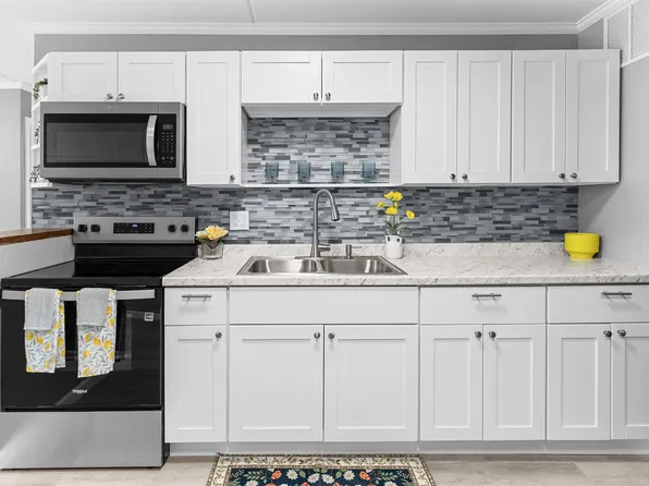 111 Kahului Beach Rd APT D309, Kahului, HI 96732