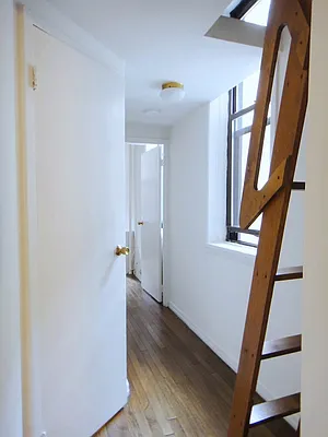 Rented by Balass Ralph, LREB | media 49