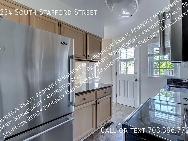 3234 S Stafford St — Photo 15
