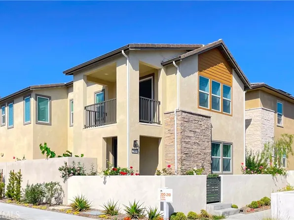 202 Zawn, Irvine, CA 92618