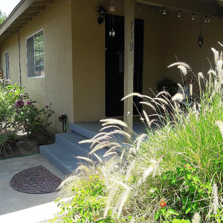 1st image of 719 E Chalynn Cir