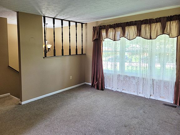 3rd image of 6451 Westland Dr