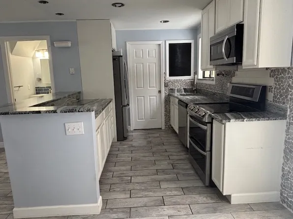 54 Saginaw Trl #54, Guilford, CT 06437