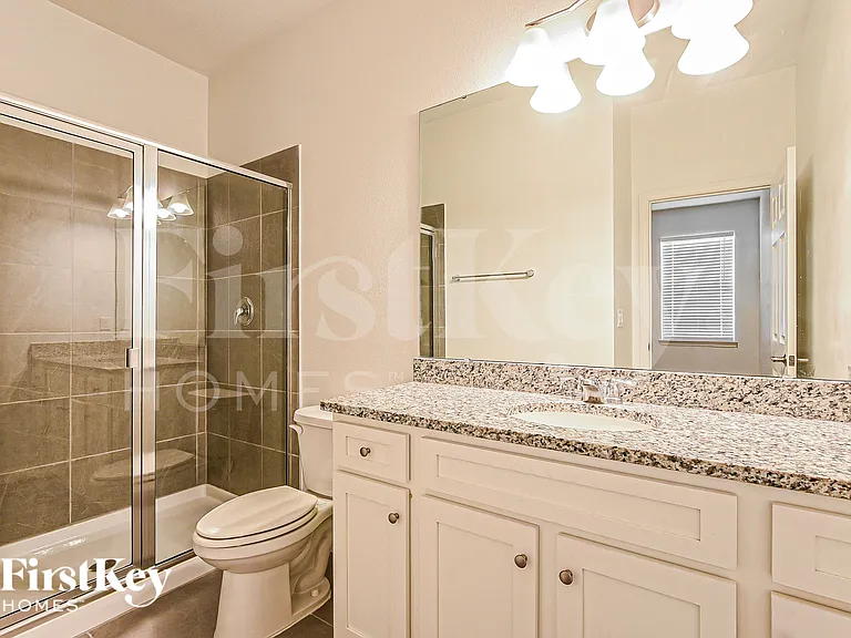 1272 Spokane Point — Photo 10