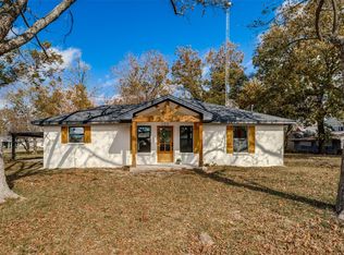 203 W 2nd St, Dodd City, TX 75438