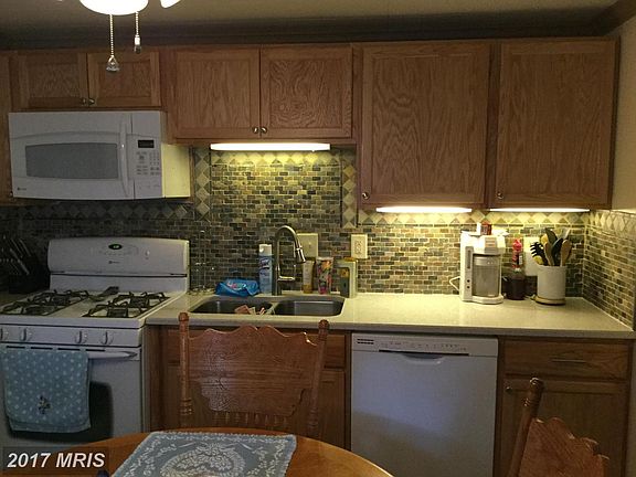 2nd image of 508 New Jersey Ave NE