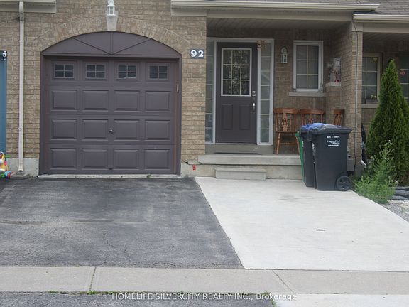 3rd image of 92 Tomabrook Cres