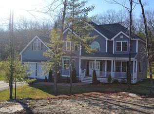 17 Cardinal Ln, Groton, MA 01450