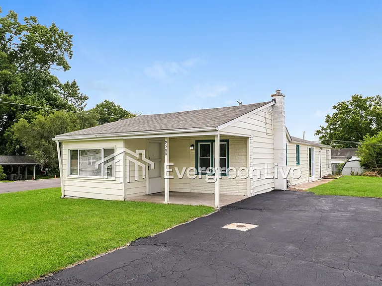 9500 Echo Ln — Photo 2