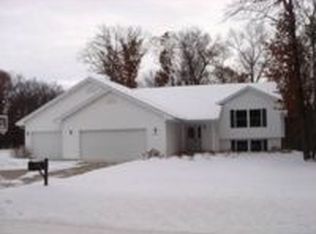 3412 Sundet Rd, Eau Claire, WI 54703