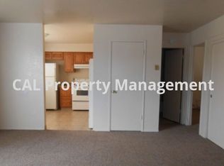 1059 N Sanborn Rd APT 8, Salinas, CA 93905