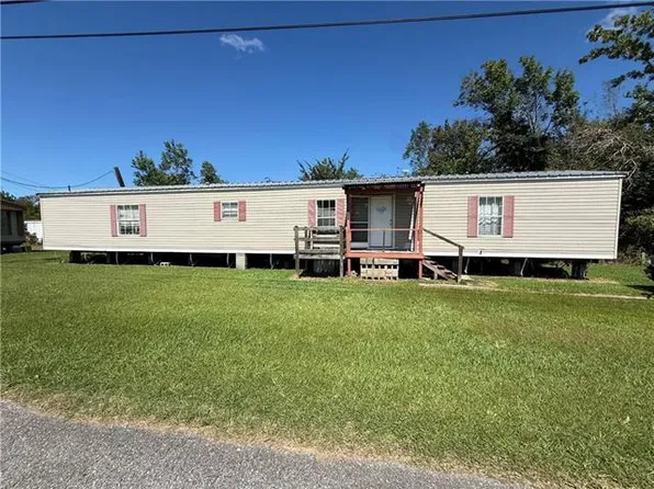 123 Riverview Ct, La Place, LA 70068