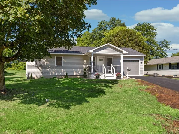 306 Woodland Rd, Syracuse, NY 13219