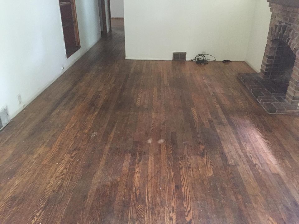 2nd image of 943 Taylor St
