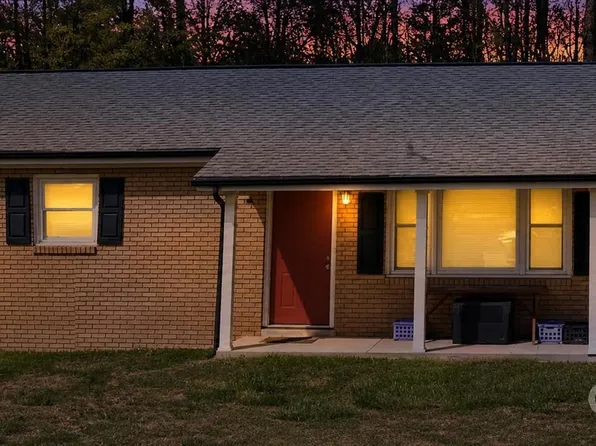 3907 Little Mountain Rd, Gastonia, NC 28056