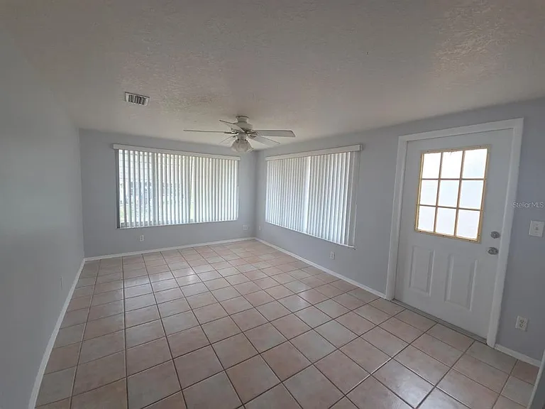 3619 Springfield Dr — Photo 16