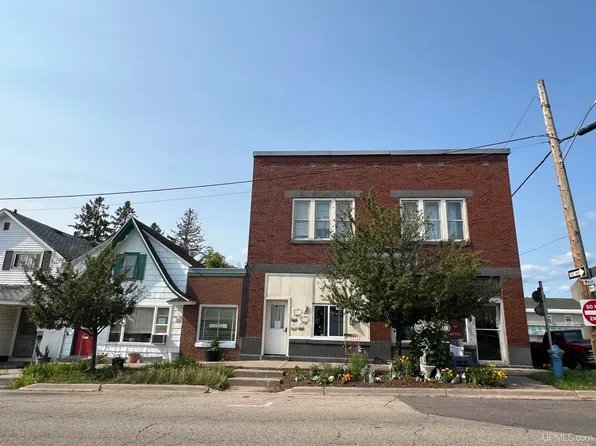 100 W A St #104, Iron Mountain, MI 49801