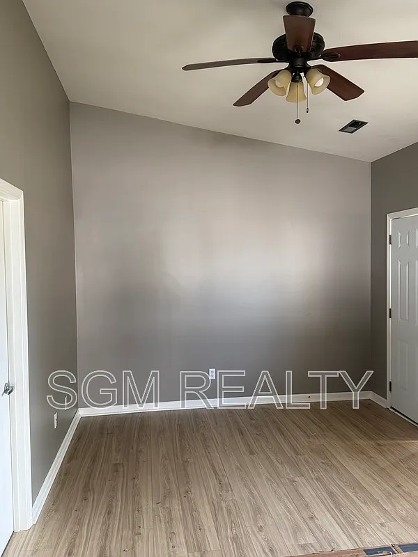 26 N 18th St — Photo 3