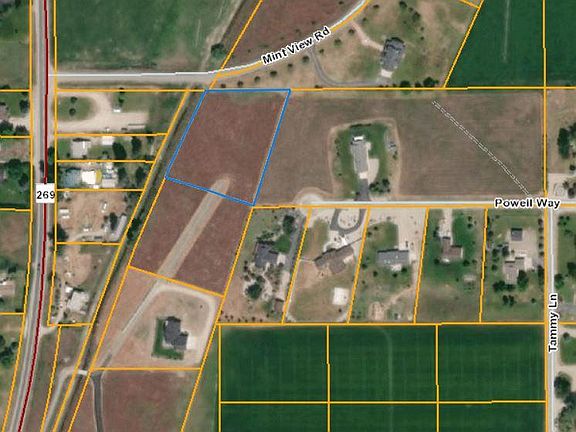 5th image of 784 Omni View Dr