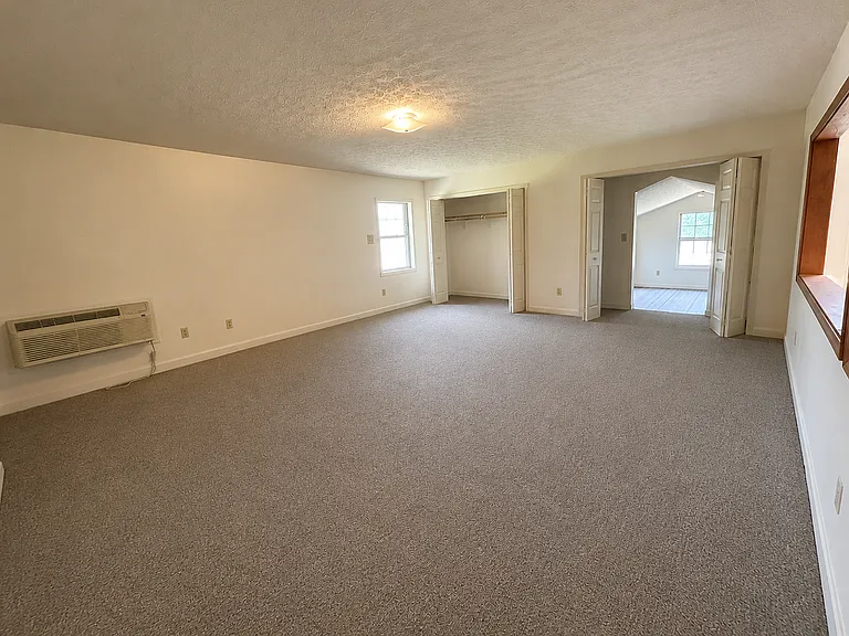 100 Walnut Tree Dr #200 — Photo 12