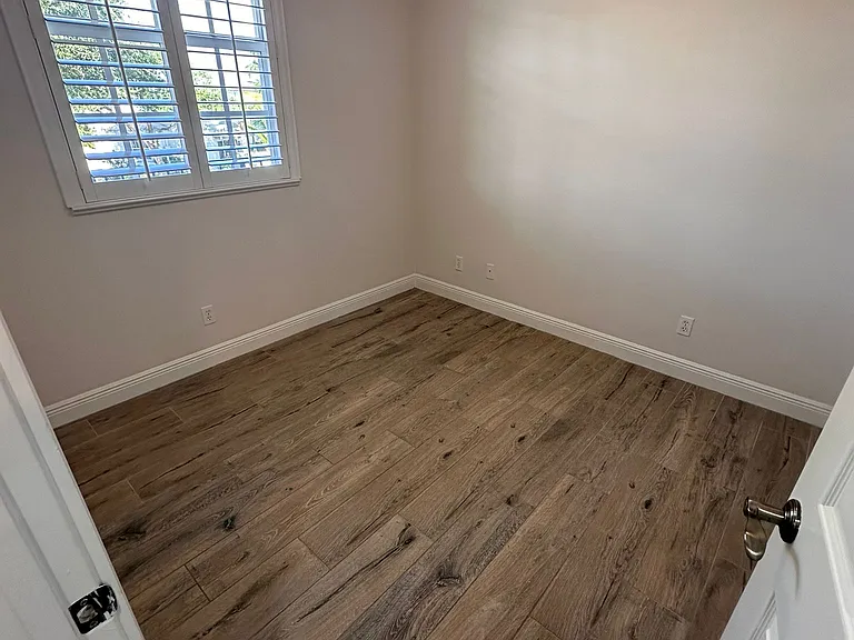 3702 NE Indian River Dr #201 — Photo 21