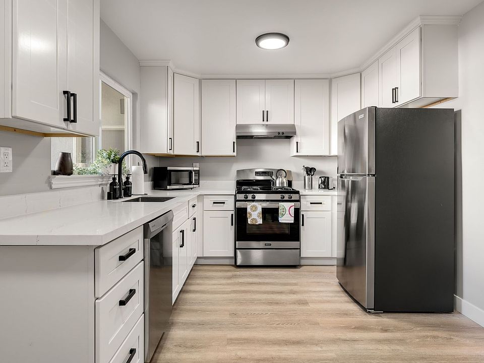 1st image of 594 S 6th St #253