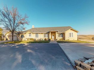 1547 Union Rd, Hollister, CA 95023