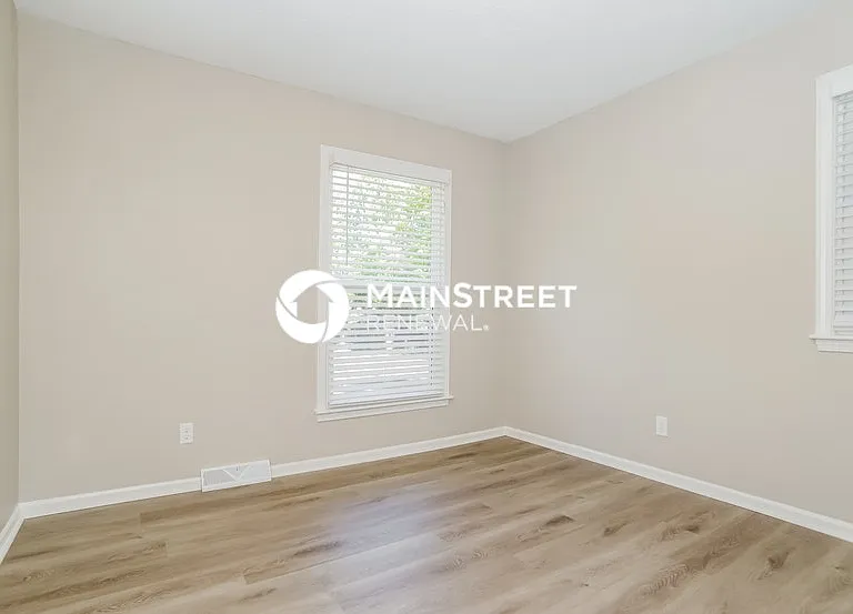 6613 Long Ave — Photo 10