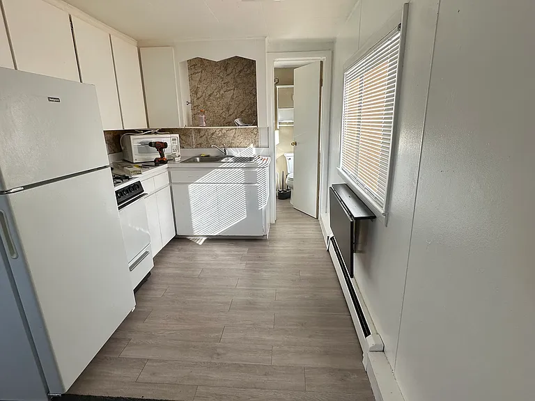 75 Bellevue Ave #6 — Photo 4