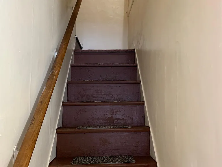 110 Longnecker St — Photo 5