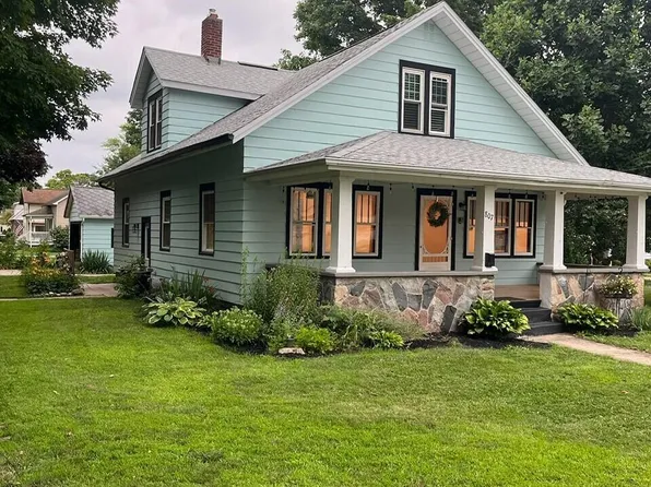 807 S Barnes St, Mason, MI 48854