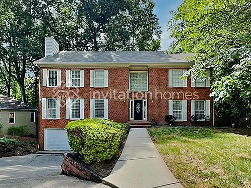 9320 N Lake Dr Photo 1