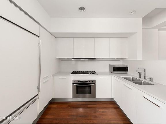 4th image of 225 Lafayette St APT 5C