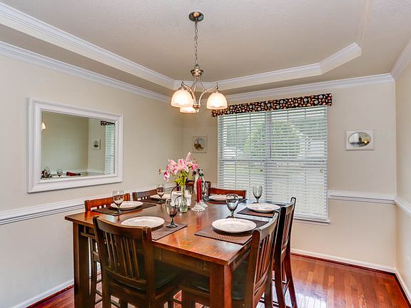 4th image of 7077 Westminster Dr