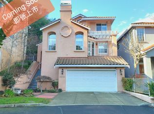 20283 Crow Creek Rd, Castro Valley, CA 94552