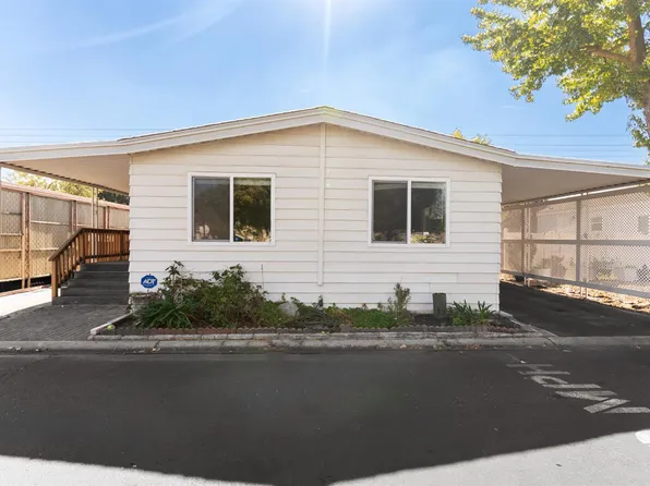 3 Schooner Ln, Modesto, CA 95356