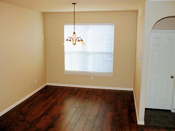 5th image of 3600 Meridian Dr