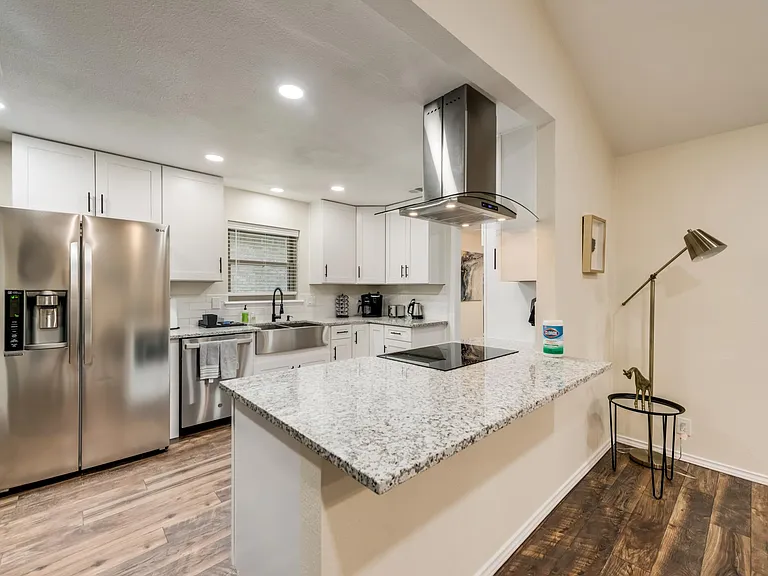 7754 Querida Ln — Photo 17