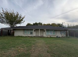 1223 Small St, Grand Prairie, TX 75050