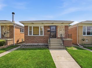 11625 S Avenue L, Chicago, IL 60617