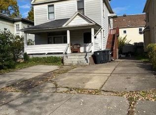 416 Belmont St NW, Warren, OH