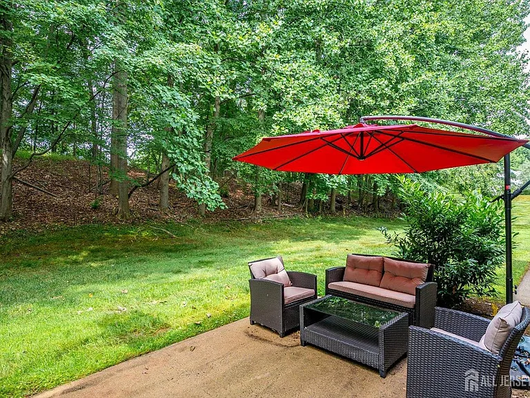 4506 Stonehedge Rd — Photo 47