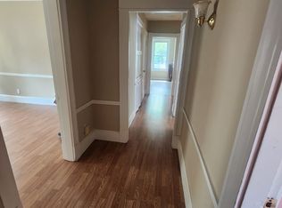 1192 Middlesex St #3, Lowell, MA 01851