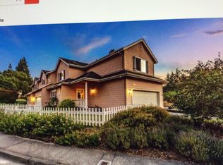 7591 Meadowlark Dr, Sebastopol, CA 95472